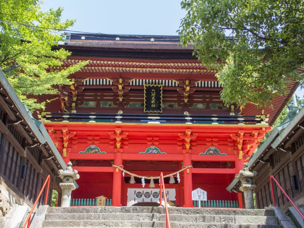 六所神社