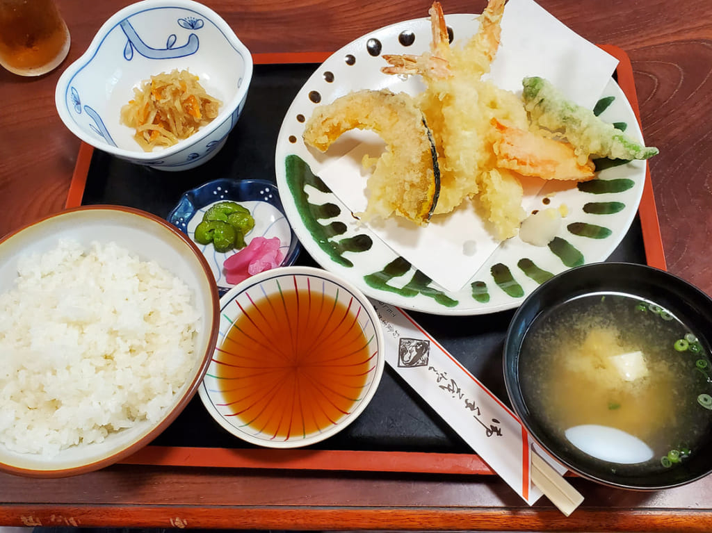 なまずや 天ぷら定食