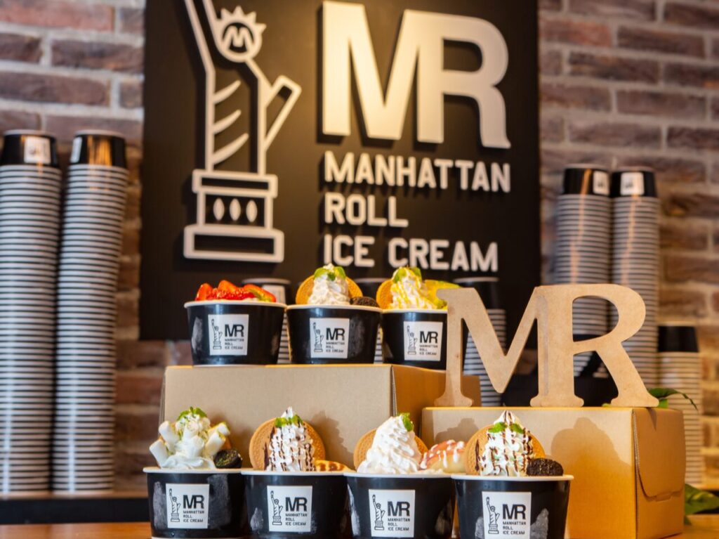 マンハッタンロールアイスクリーム 岡崎店